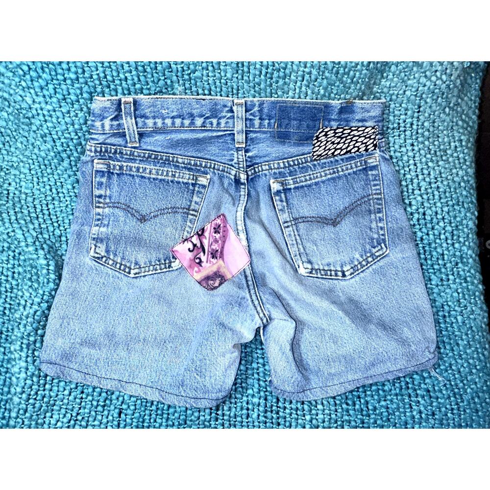 VINTAGE LEVIS 501's PATCHWORK QUILT PATCHED DENIM SHORTS - Picture 5 of 13